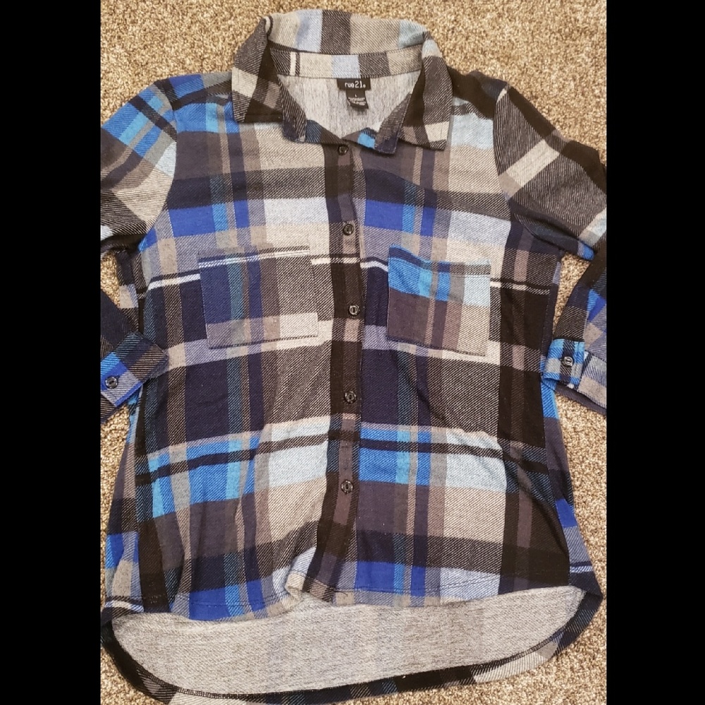 Rue21 Women's Blue Plaid Print Button-Up Shirt